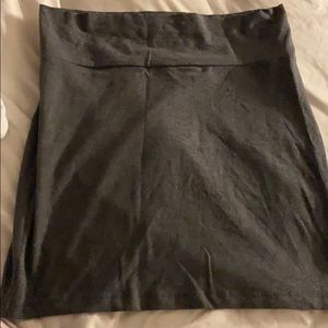 grey pencil skirt
